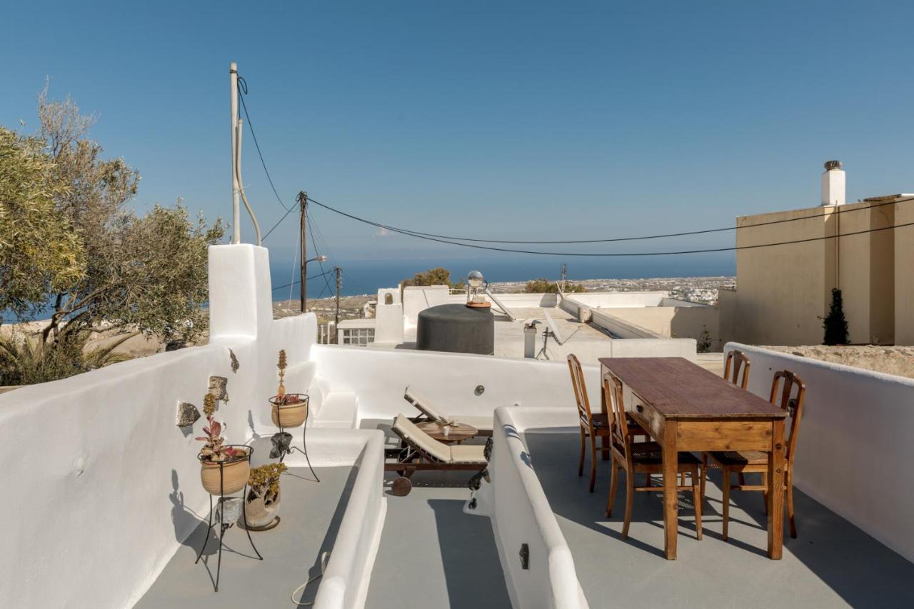 Crown Of Fira Villa Firostefani Bagian luar foto